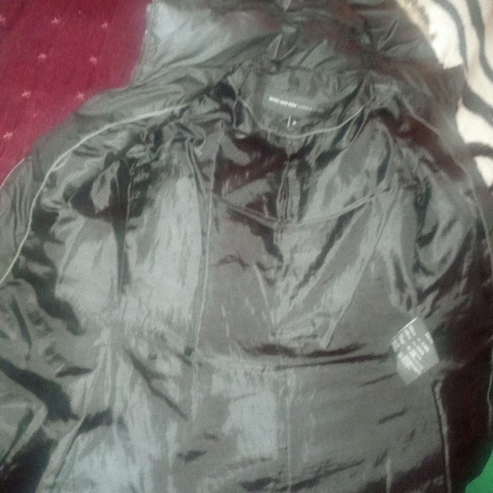 Puffer Jacket - Picture 7 of 9